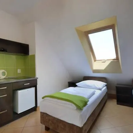 Kama Homestay Karwia